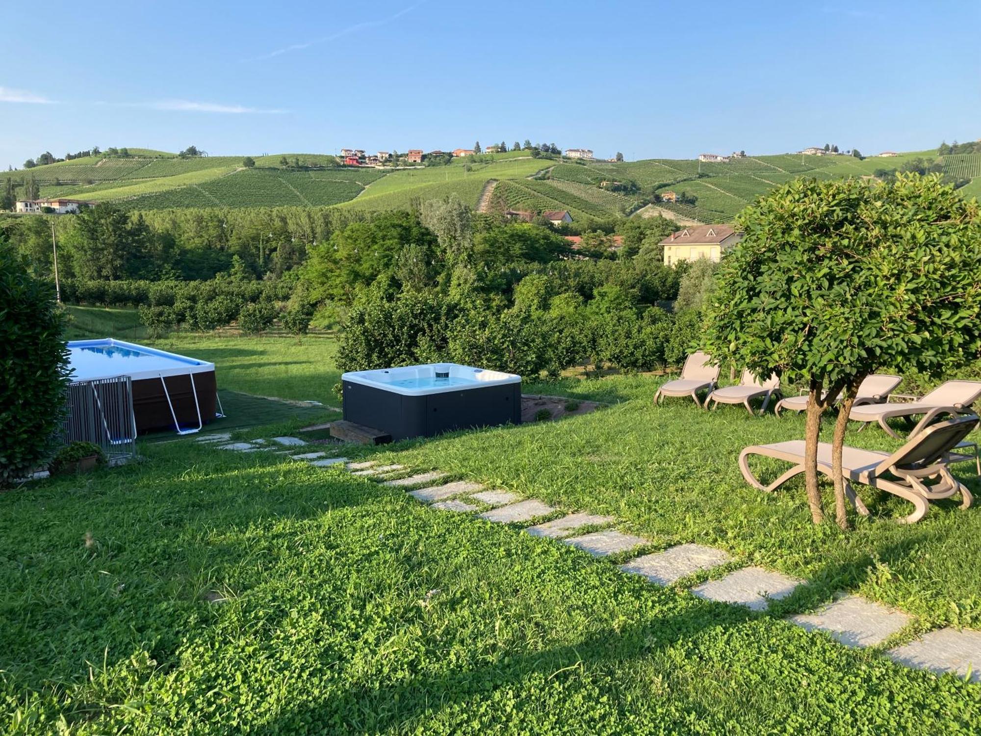 Cascina Bellonuovo Альба Экстерьер фото